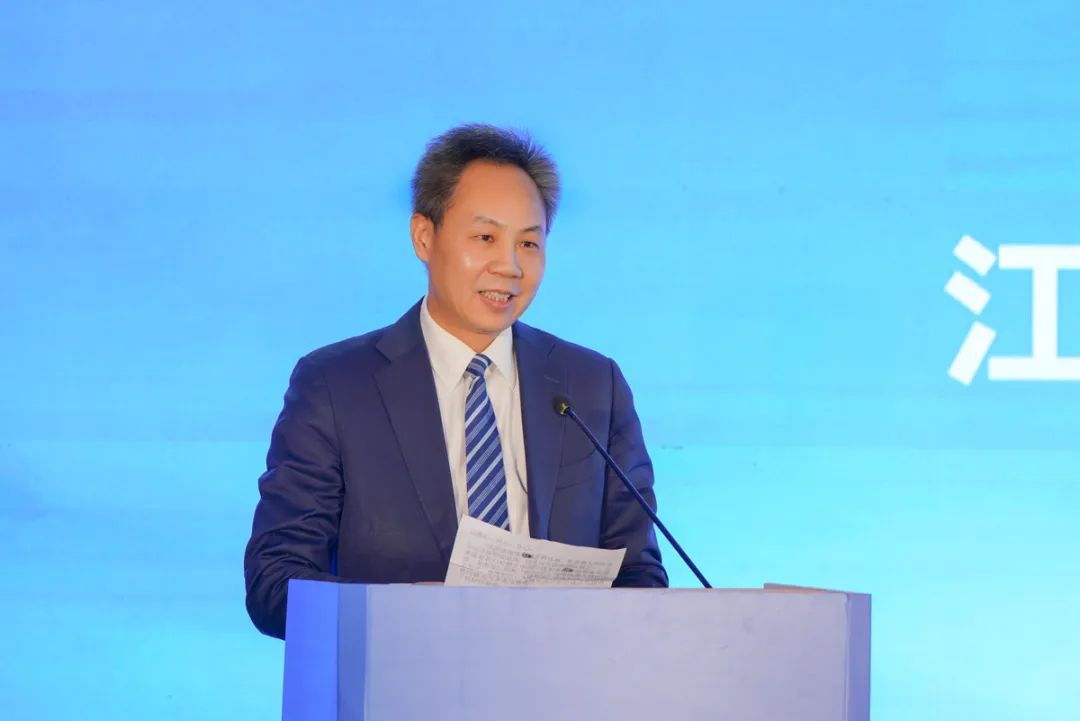 贡河国酒叶志聪出席江西龙南产业暨文旅推介大会，共话合作新机遇